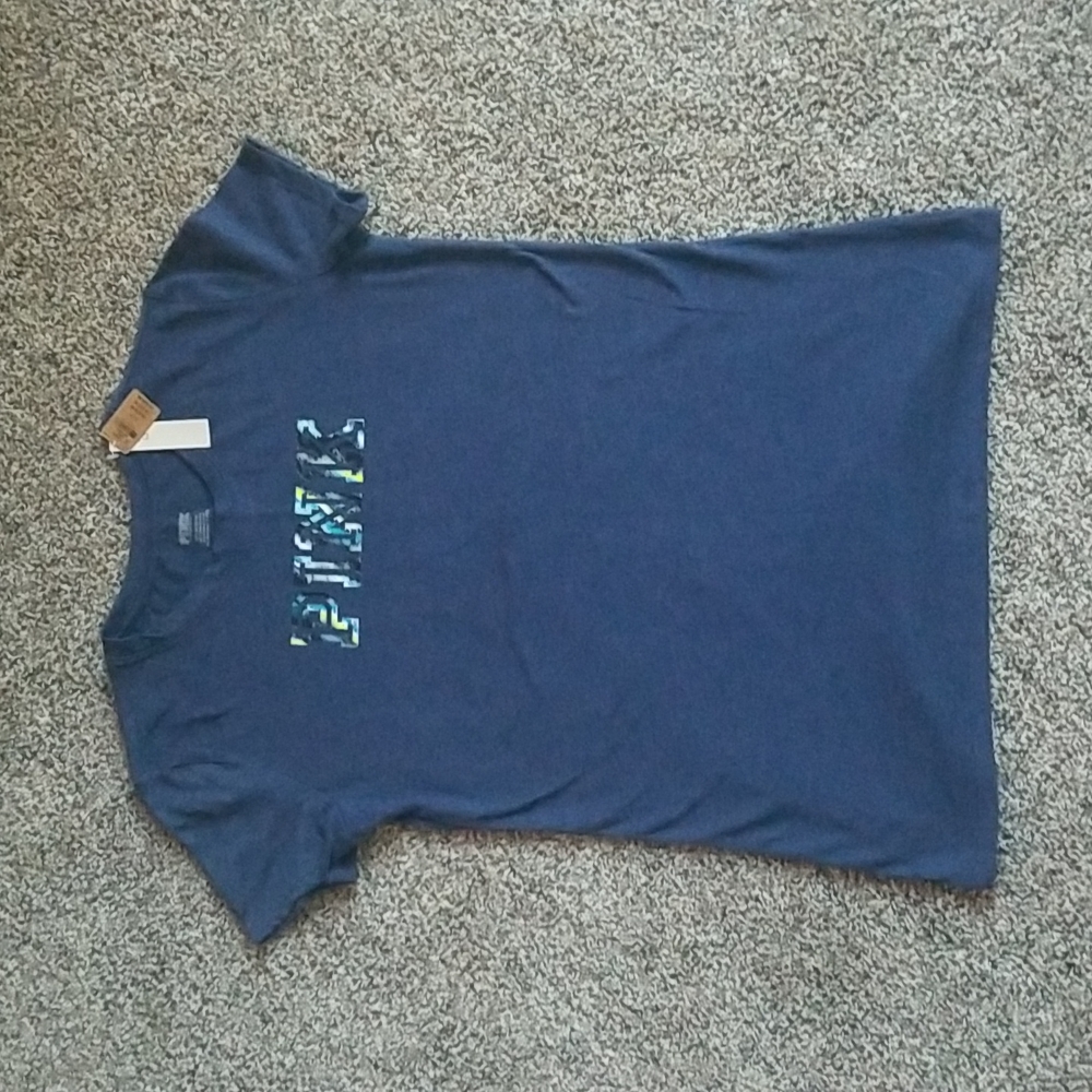NWT VS PINK t-shirt